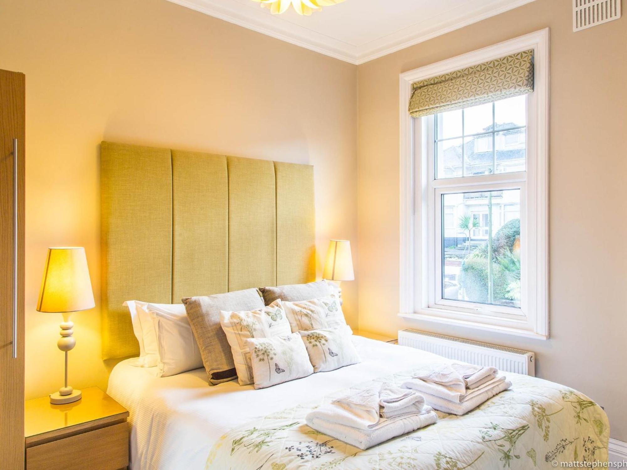 Alum Chine Beach House Борнмут Номер фото